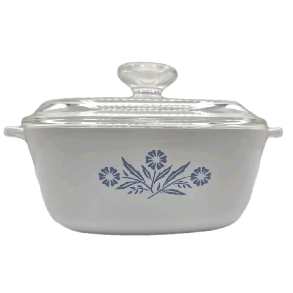 Corning Ware Blue Cornflower Casserole Dish 1 1/2 QT Vintage Antique P-1 1/2-B
